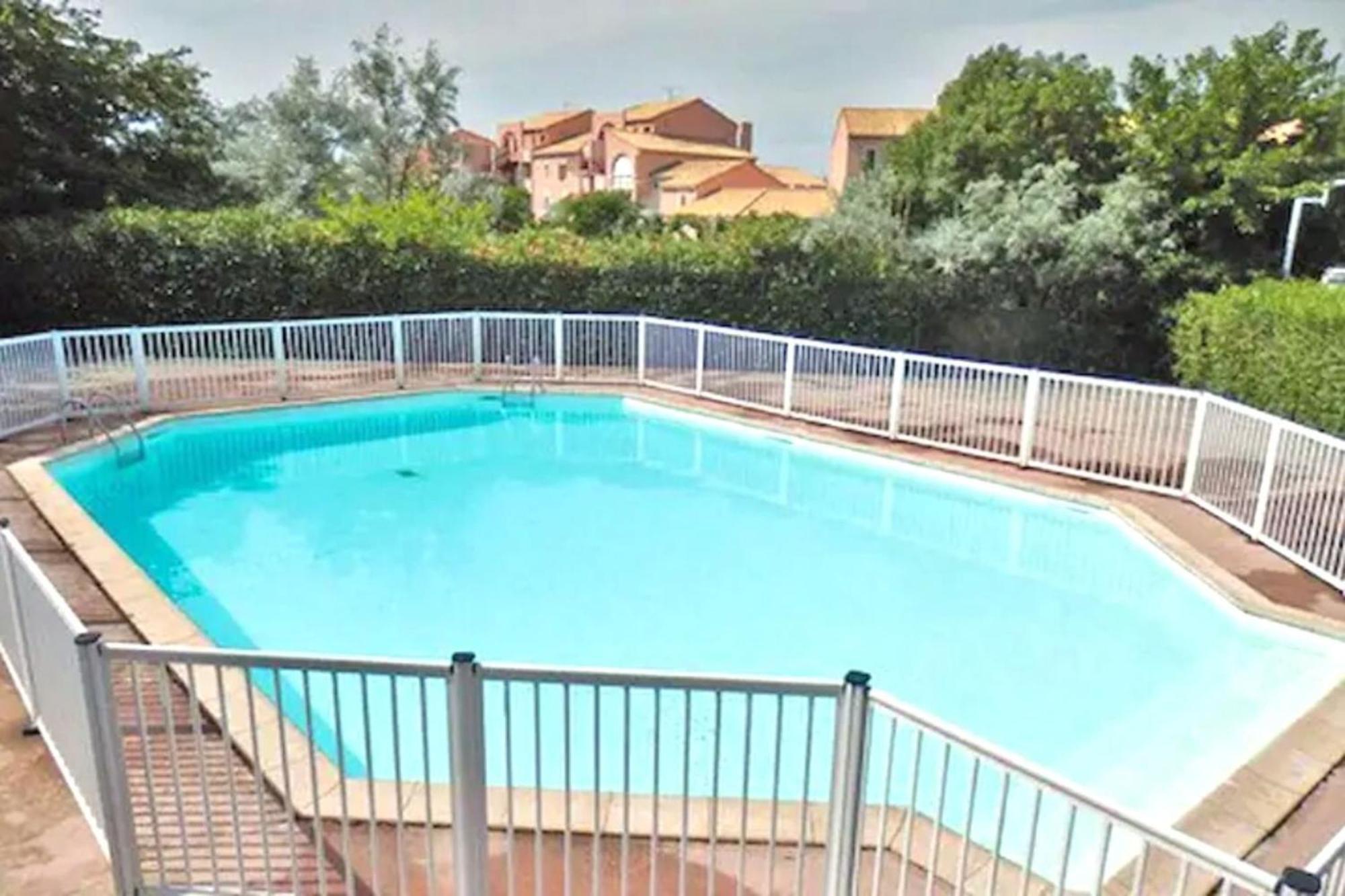 T2 Tamaris Piscine Proche Parking *